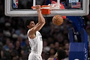 克里斯蒂：我们要成为联盟防守最好的队 球队人员配置有能力做到