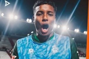 马卡:罗马关注桑坦德竞技前锋阿雷瓦洛、科隆前锋马拉