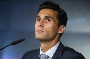 每体:皇马B队赛后与对手冲突,两名球员和主帅阿韦罗亚吃到红牌